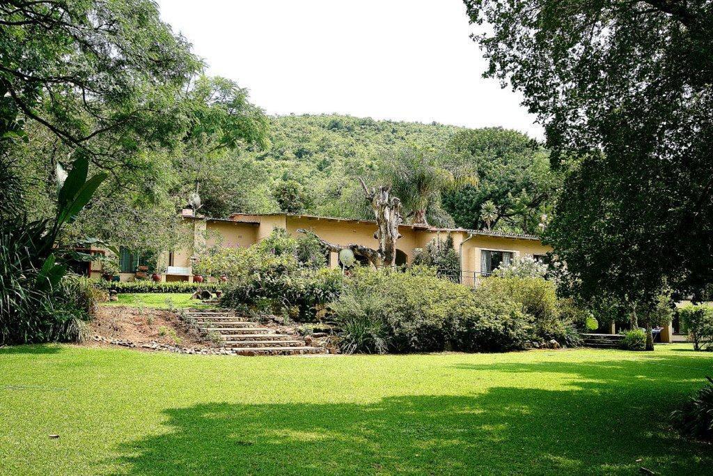 Laughing Waters Guest House Хейзивю Екстериор снимка