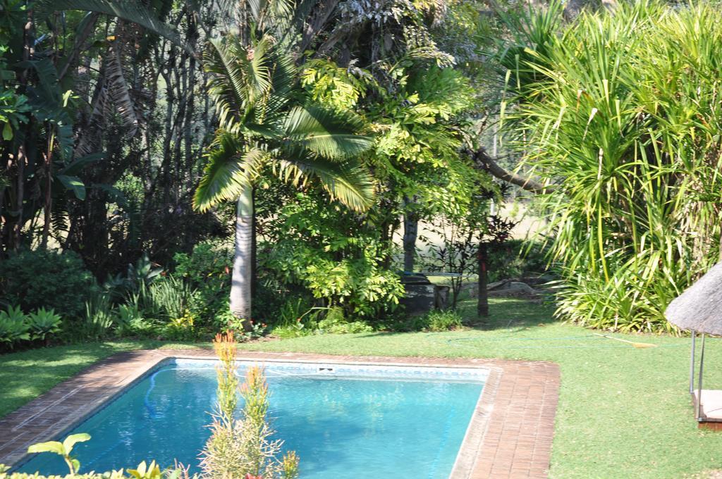 Laughing Waters Guest House Хейзивю Екстериор снимка
