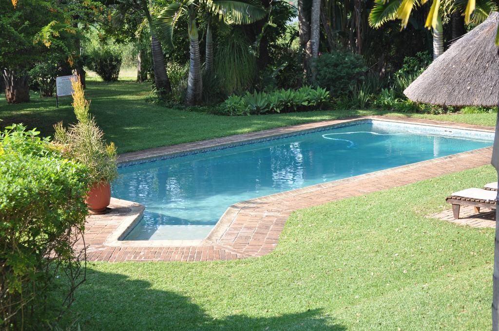 Laughing Waters Guest House Хейзивю Екстериор снимка