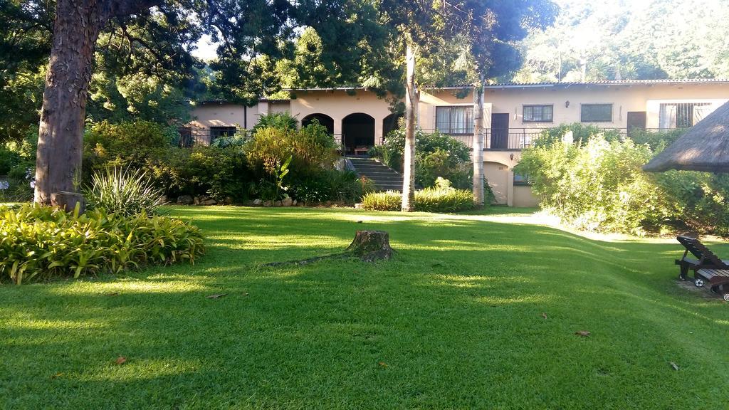 Laughing Waters Guest House Хейзивю Екстериор снимка
