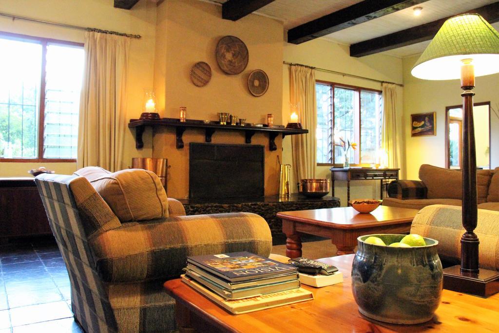 Laughing Waters Guest House Хейзивю Екстериор снимка