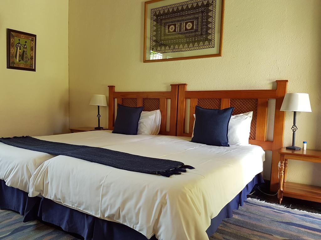 Laughing Waters Guest House Хейзивю Екстериор снимка