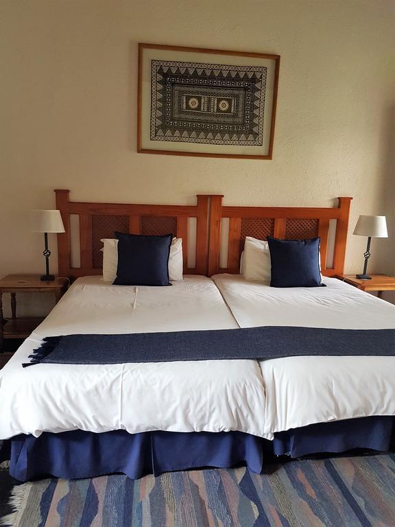 Laughing Waters Guest House Хейзивю Екстериор снимка