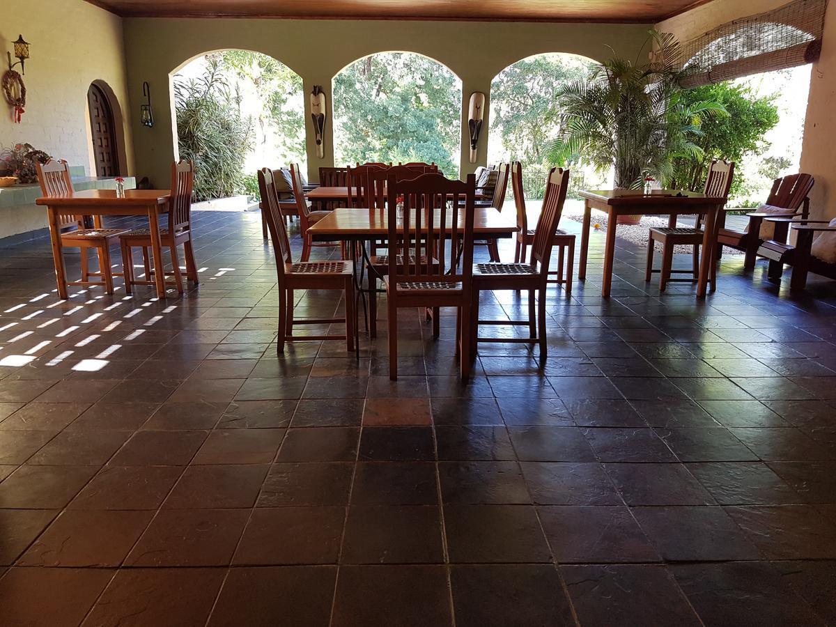 Laughing Waters Guest House Хейзивю Екстериор снимка