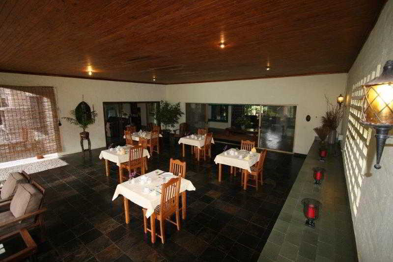 Laughing Waters Guest House Хейзивю Екстериор снимка