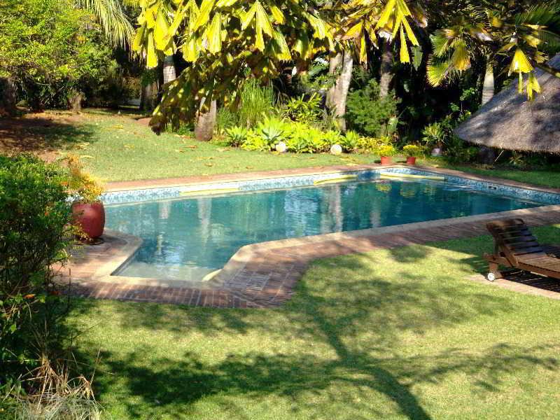 Laughing Waters Guest House Хейзивю Екстериор снимка